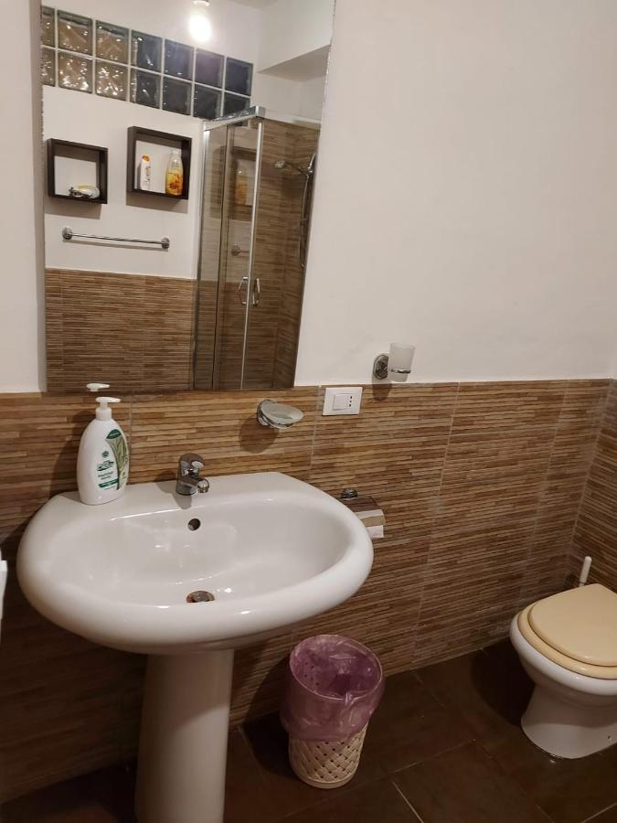 تْرابْيا Villa Emy الغرفة الصورة